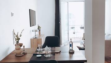 Comfort-Studio, eigenes Bad (Komfort Studio Sauna ) | Speisen