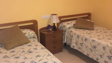 Ekstra senge (tillægsgebyr), gratis Wi-Fi, sengetøj