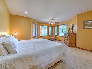 Suite, Ensuite, Pool View (The Guest House)