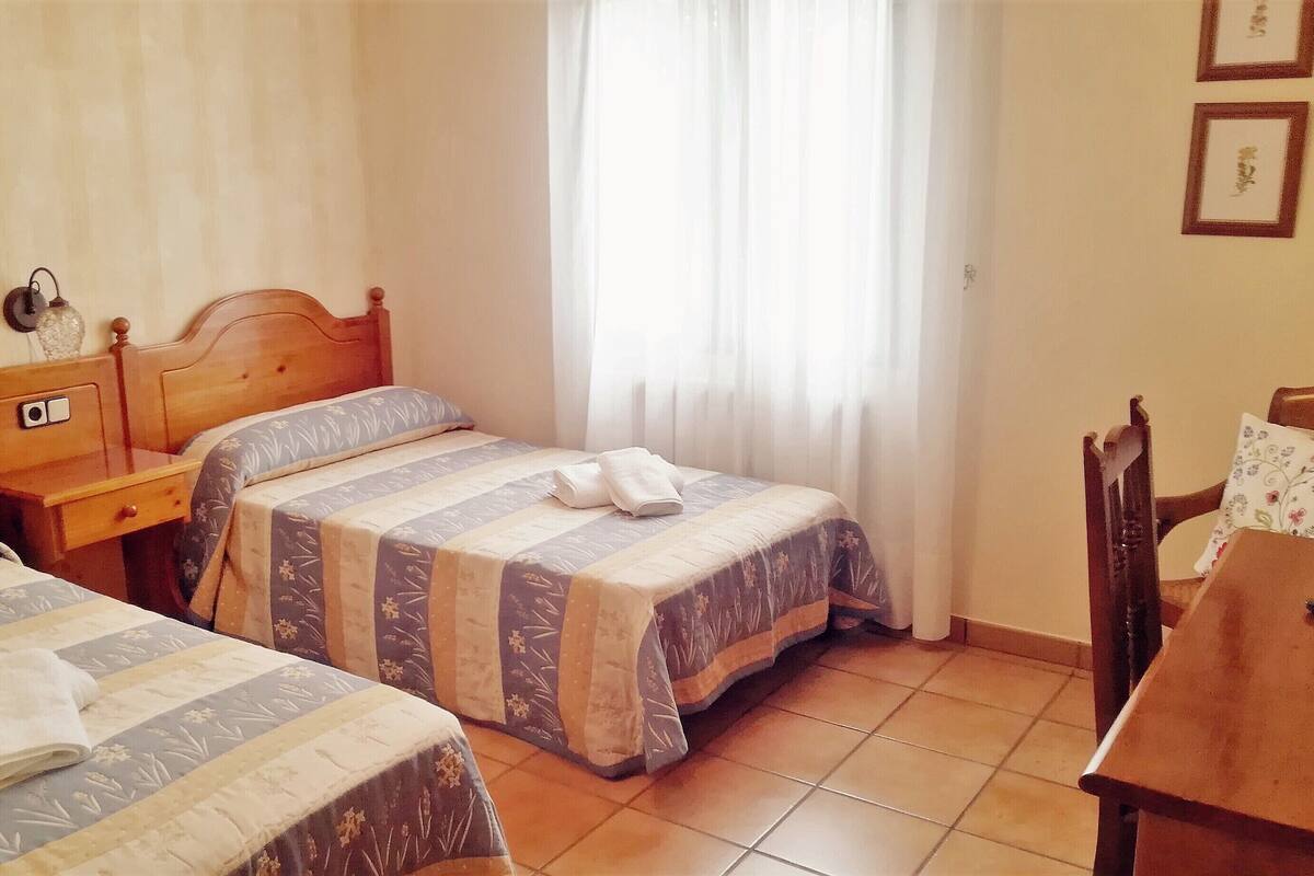 Cots/infant beds, rollaway beds, free WiFi, bed sheets