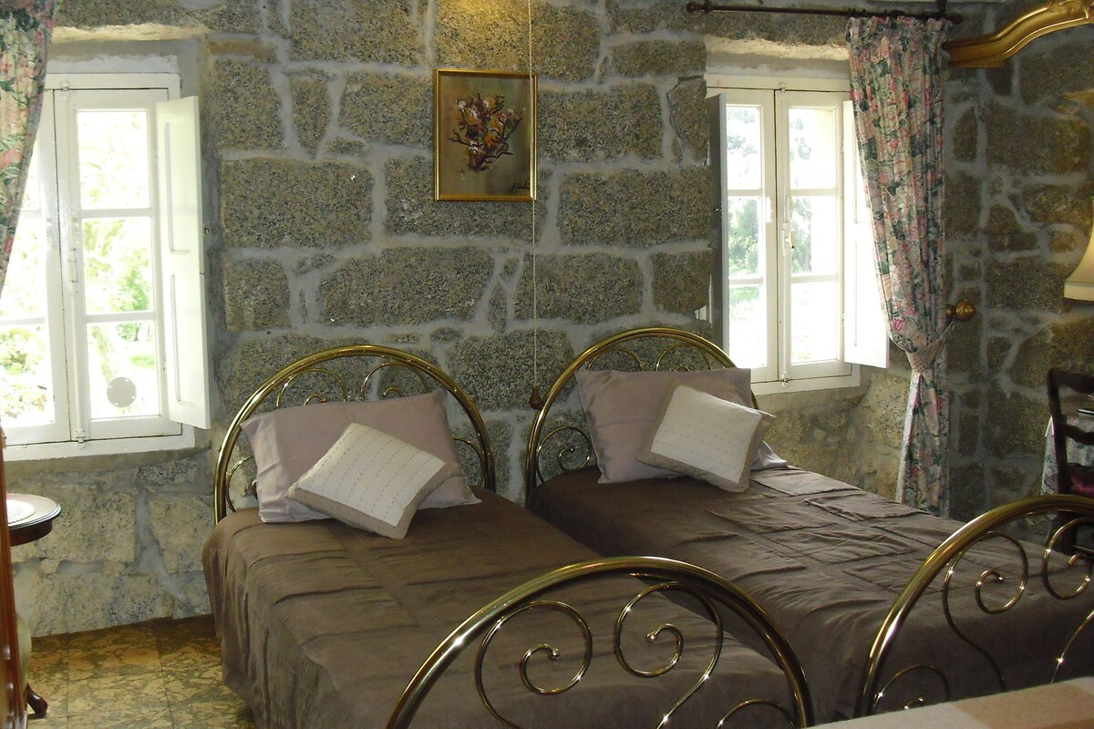 Familien-Vierbettzimmer (Bonifacio) | Hochwertige Bettwaren, Pillowtop-Betten, Zimmersafe