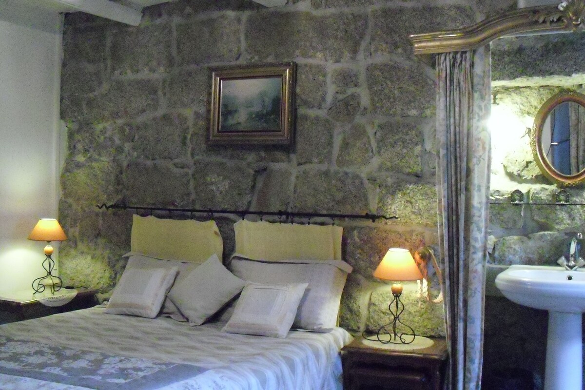 Romantisches Doppelzimmer (Campomoro) | Hochwertige Bettwaren, Pillowtop-Betten, Zimmersafe
