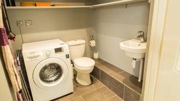 Perlengkapan mandi gratis