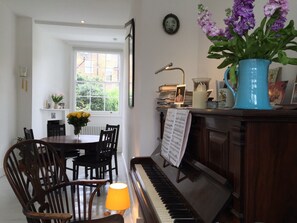 Leilighet (1 Bedroom) | Eget kjøkken | Kjøleskap, mikrobølgeovn, ovn og kokeplater