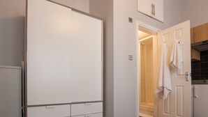 公寓 (0 Bedroom) | 熨斗/熨衣板、免费 WiFi、床单