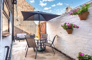 Garden - Spacious, sleeps 5, near city walls & FREE parking (York)