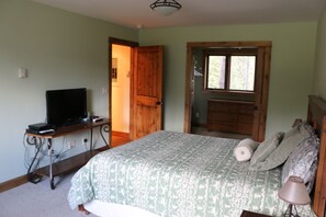 Hus | 3 soverom, skrivebord, strykejern/-brett og wi-fi (inkludert)