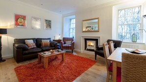 House (3 Bedrooms) | Living area - Central Cosy Home for 6 in Edinburgh (Edinburgh)