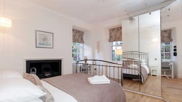 House (3 Bedrooms) | 3 bedrooms, iron/ironing board, free WiFi, bed sheets