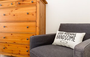 Apartment (2 Bedrooms) | Room amenity - Central Flat in Londons Battersea Sleeps 6 (London)