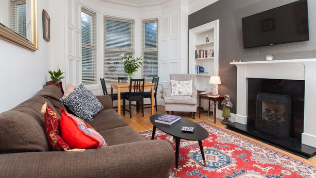 Unclassified image, 1 of 24, button - Charming 2-br Flat for 4 in Quiet Corstorphine (Edinburgh)