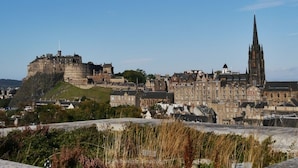 View from property - Contemporary Apartment off Queensferry Road (Edinburgh)