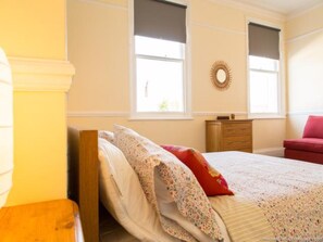 บ้านพัก (3 Bedrooms) | 3 ห้องนอน, เตารีด/โต๊ะรีดผ้า, Wi-Fi ฟรี, ผ้าปูที่นอน