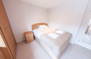 Apartment (1 Bedroom) | 1 bedroom, iron/ironing board, free WiFi, bed sheets - Cozy 1-bed Flat for 2 in Chelsea (London)