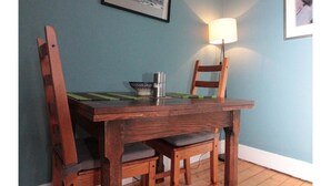 1 bedroom, iron/ironing board, WiFi (free)