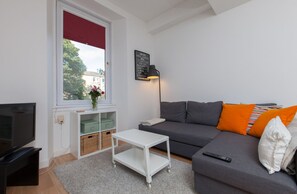 TV - Beautiful and Modern Edinburgh Flat (Edinburgh)