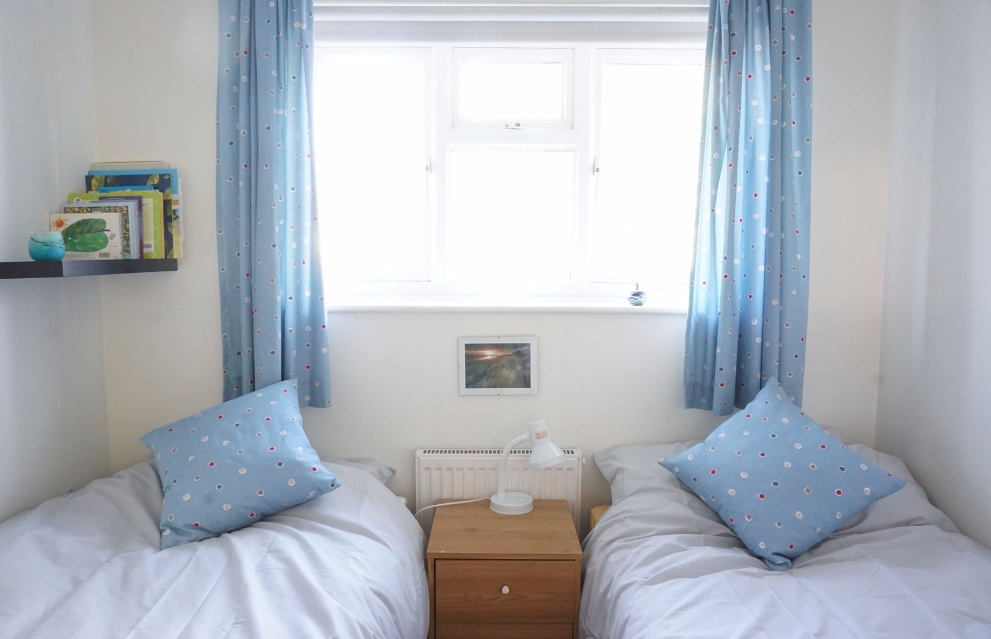 2 bedrooms, iron/ironing board, travel cot, free WiFi