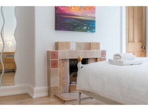Leilighet (1 Bedroom) | 1 soverom, strykejern/-brett, wi-fi (inkludert) og sengetøy