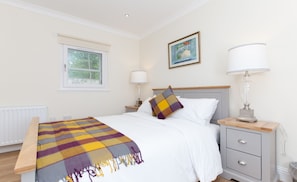 House, 4 Bedrooms