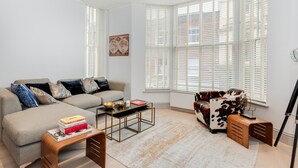 Unclassified image, 3 of 16, button - Fabulous Flat in the Heart of Brighton's Lanes (Brighton)