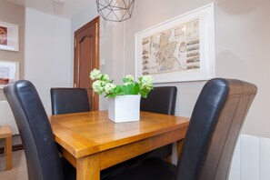 Essbereich im Zimmer