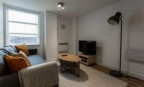 Apartment (2 Bedrooms) | Wohnbereich