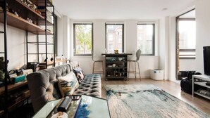 Apartment (2 Bedrooms) | Living area - E1 Stunning Two Bathroom Modern Flat (London)