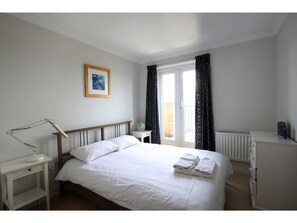 Room - Duplex Apartment With Great Views of the City - Sleeps 6 (Oxford)