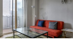 Living area - Luxury, Central Apartment for 6 in Manchester (Manchester)