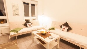 Apartment (1 Bedroom) | Living area | TV - Newly Refurbished 2-br Flat for 5 in London (London)