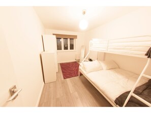 Apartment (1 Bedroom)