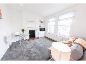 ทีวี, เตาผิง