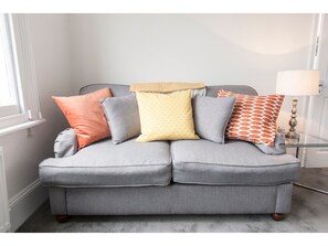 ทีวี, เตาผิง