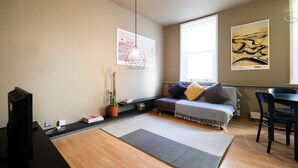 Living area - Modern & Chic 1-br Flat for 3 in Fitzrovia (London)