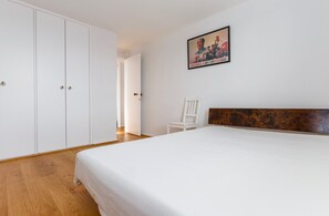 1 Schlafzimmer, Bügeleisen/Bügelbrett, kostenloses WLAN