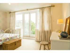 3 bedrooms, free WiFi