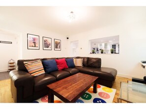Room - Garden Flat for 4 in Kentish Town/camden (London)