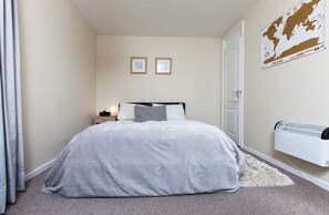2 chambres, fer et planche à repasser, Wi-Fi gratuit