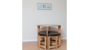 Unclassified image, 4 of 20, button - Festival Flat for 4 Overlooking Arthur's Seat (Edinburgh)