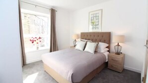 Unclassified image, 2 of 13, button - Luxurious, New Flat for 6 Near Arthur's Seat (Edinburgh)