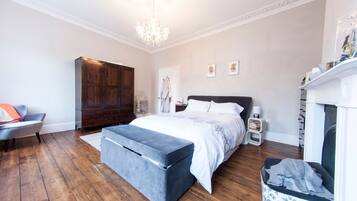 House (4 Bedrooms) | 4 bedrooms, iron/ironing board, free WiFi, bed sheets