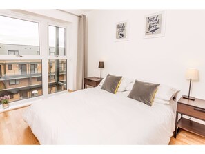 Apartment (2 Bedrooms) | 2 bedrooms, iron/ironing board, WiFi, bed sheets - Gorgeous Flat for 6 in Central Cambridge (Cambridge)