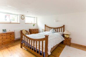 Apartment (1 Bedroom)