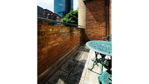 Property grounds - Spacious & Chic Central London Flat for 4 (London)