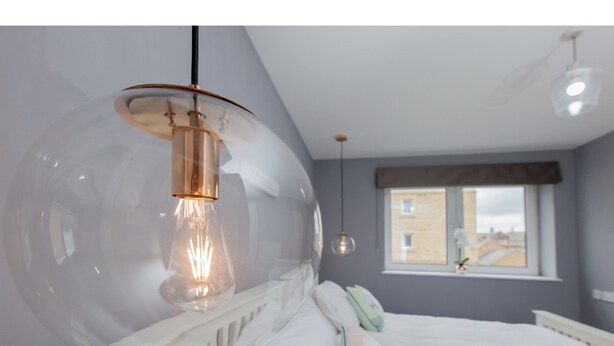 2 bedrooms, WiFi (free) - Homely, Hi-tech Modern Flat With Parking and gym (Edinburgh)