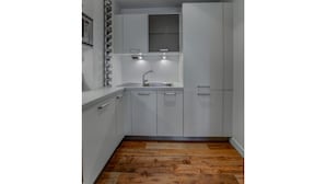 Private kitchen - Stunning, Huge and Elegant apt for 6 in Manchester (Manchester)