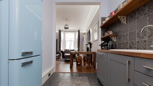 Unclassified image, 5 of 17, button - Stylish Victorian City Centretenemant for 4 (Edinburgh)