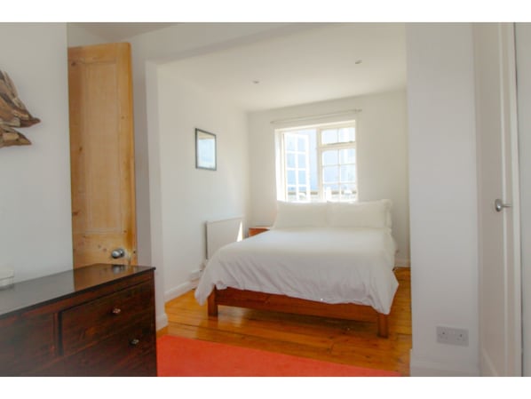 House (3 Bedrooms)