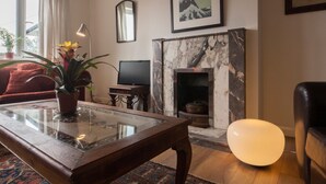 House (5 Bedrooms) - Unique & Beautiful Home for 8 in East Putney (London)