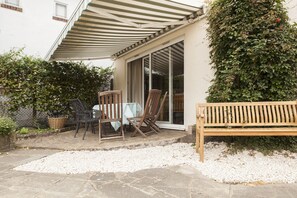 Terrace/patio - Unique & Beautiful Home for 8 in East Putney (London)